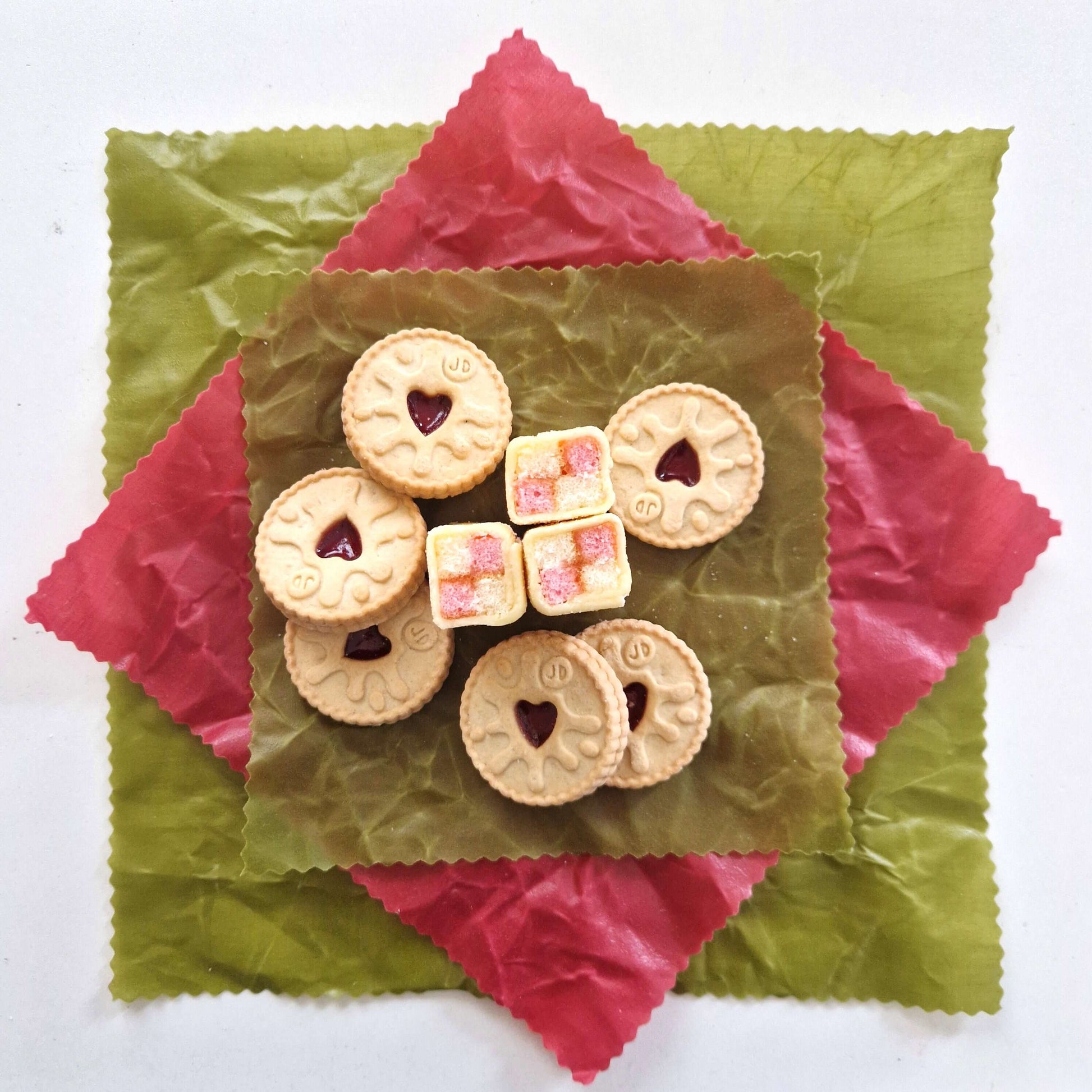 Award-winning Small Family Business. 3,600 5* Reviews. WHOLESALE, too.